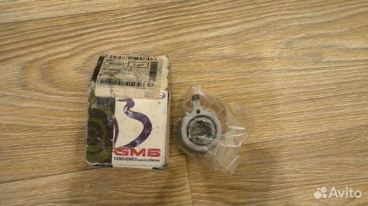 Натяжной ролик ремня грм GMB GT30010