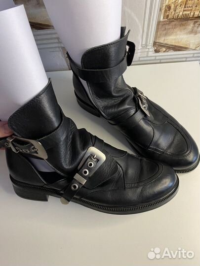 Ботинки кожаные женские
