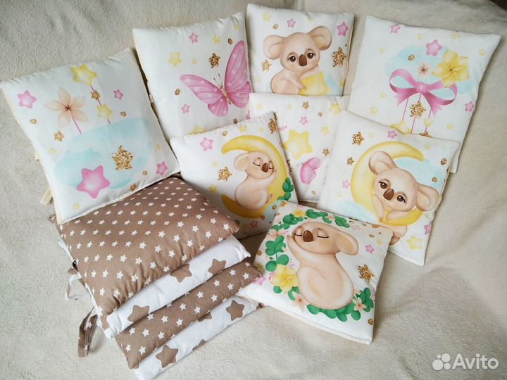 Бортик- подушки в детскую кроватку с принтом