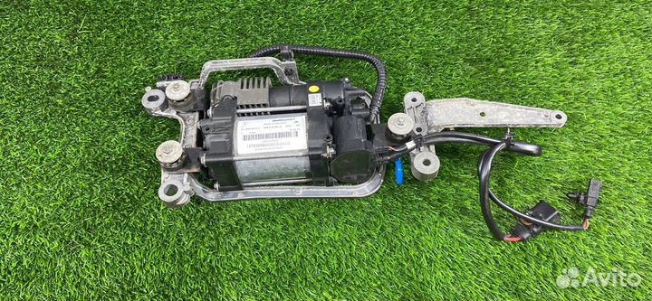 Компрессор кондиционера Porsche Macan 95B