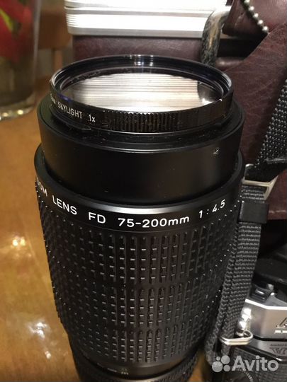 Canon AE-1 programm+ FD 50/1,4; 28/2,8; 75-200/4,5