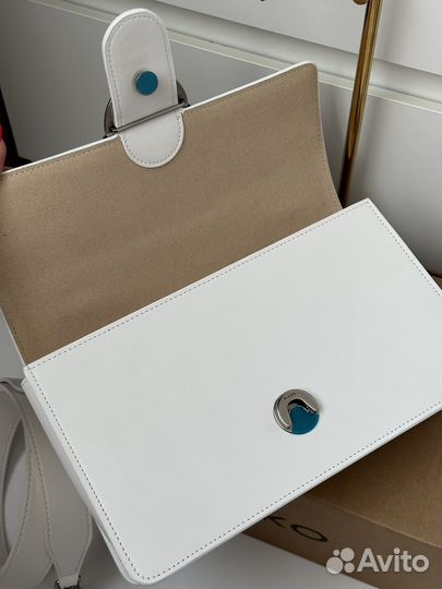 Скмка Pinko Love Bag белая