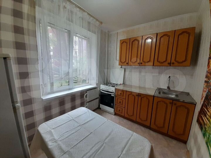 1-к. квартира, 38 м², 1/9 эт.