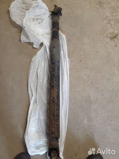 Карданный вал lexus 570