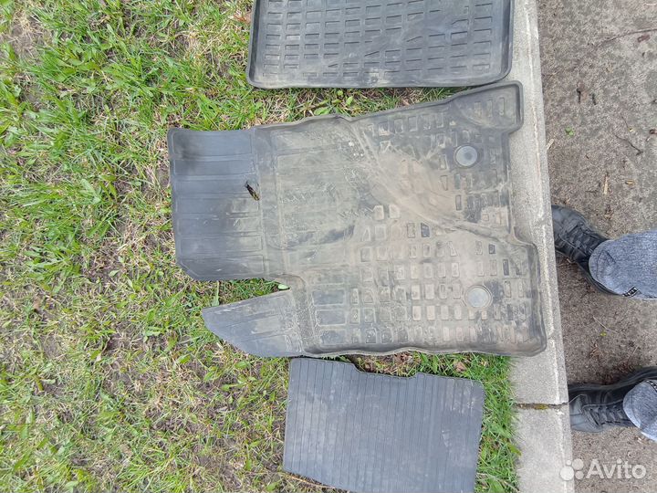 Коврики в салон резиновые LADA Vesta