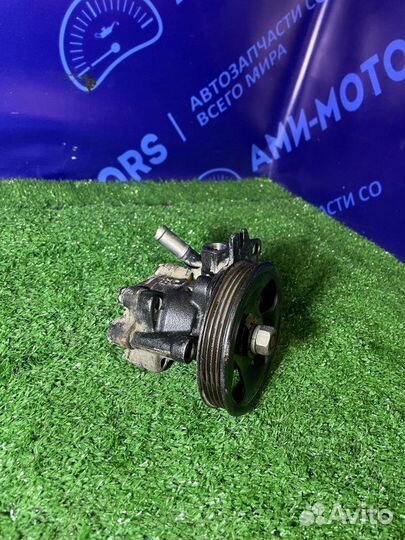Насос гидроусилителя руля Nissan Sanny GA13 1.3