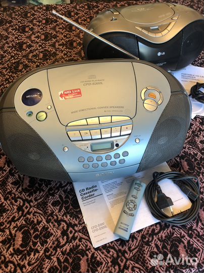 Кассетный плеер магнитола магнитофон радио Sony LG