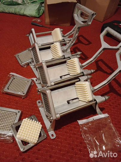 Овощерезка ручная 2 насадке 06+09 размер