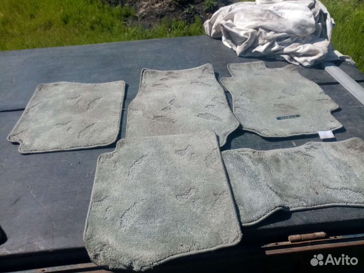 Автомобильные коврики ворсовые