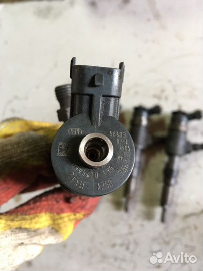 Форсунка 1.4hdi Peugeot / Citroen 0445110135