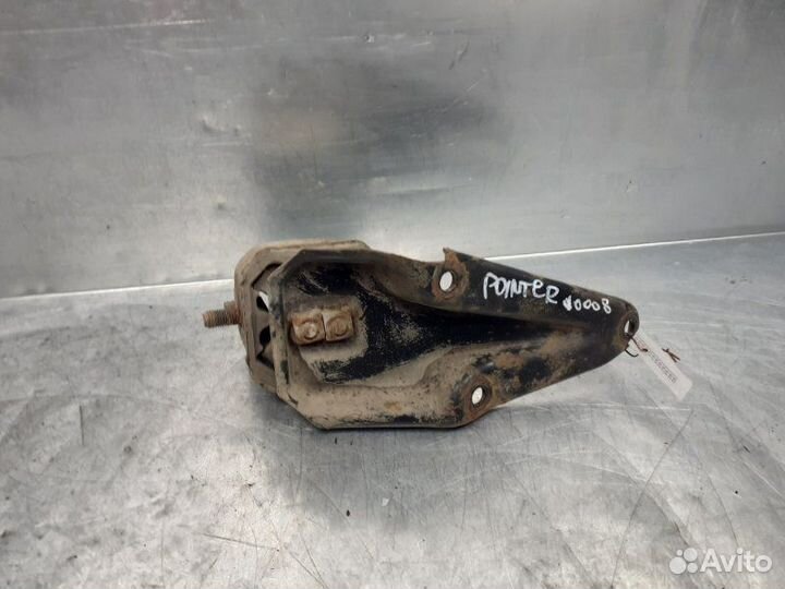 Кронштейн опоры двигателя Volkswagen Pointer/Golf