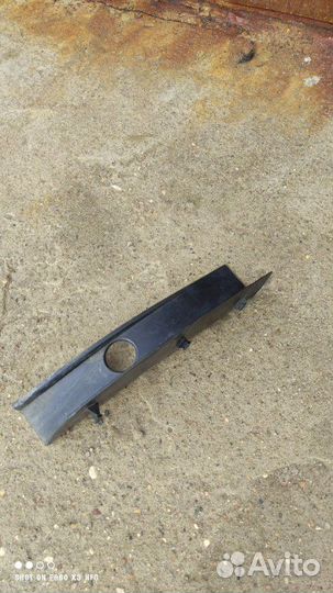 Накладка фонаря левая Citroen C4 picasso 2.0 I 16V