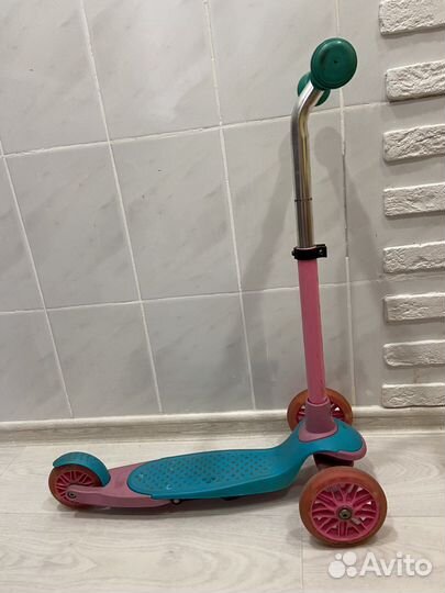 Самокат детский трехколесный