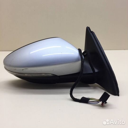Б/У Б/У Зеркало заднего вида боковое 5C8857508D