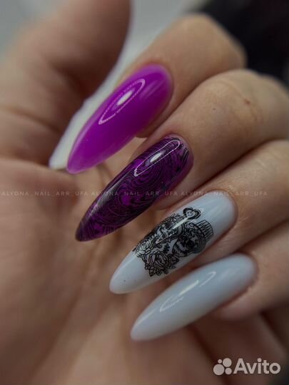 Наращивание ногтей