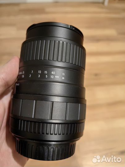 Sigma AF 70-210mm f/4-5.6 Canon (с ошибкой)