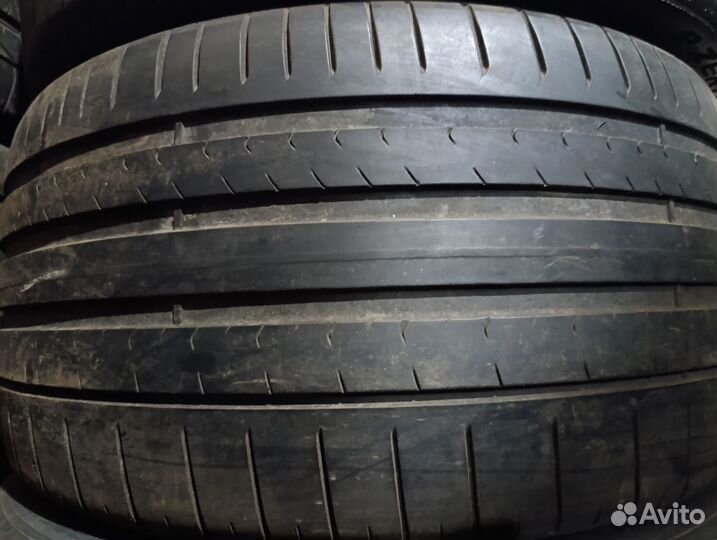 Pirelli P Zero 285/30 R22 111V