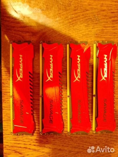 Оперативная память HyperX savage Red DDR3 1866 мгц