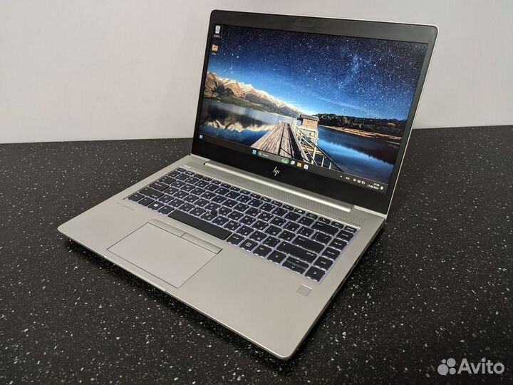 8-ядер HP Elitebook 14