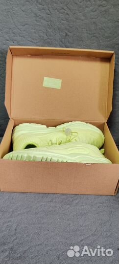 Кроссовки для подростка