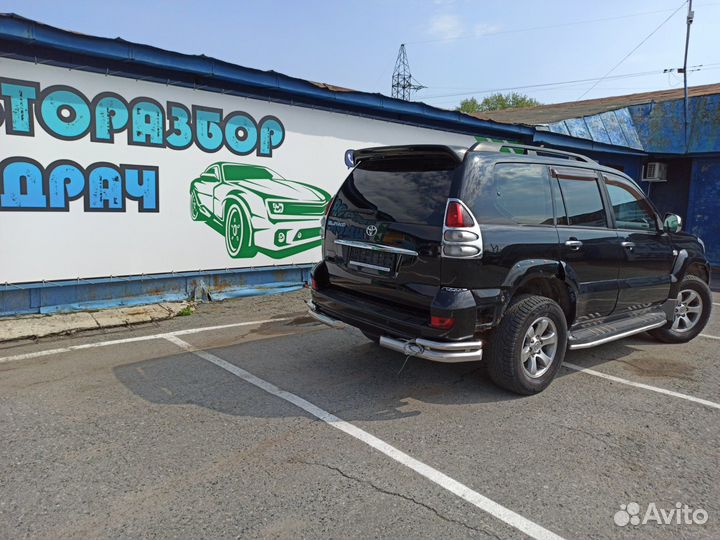 Крепление радиатора правое Toyota Land Cruiser Pra