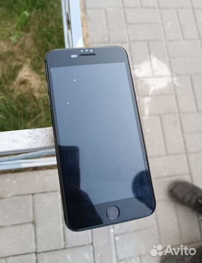 iPhone 8 plus 64gb черный