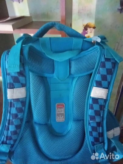 Школьный рюкзак