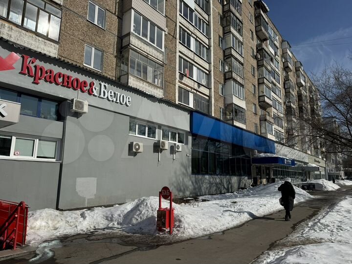 Торговая площадь, 210 м² габ красное и белое