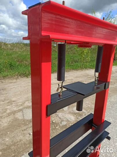 Гидравлический пресс обновленный