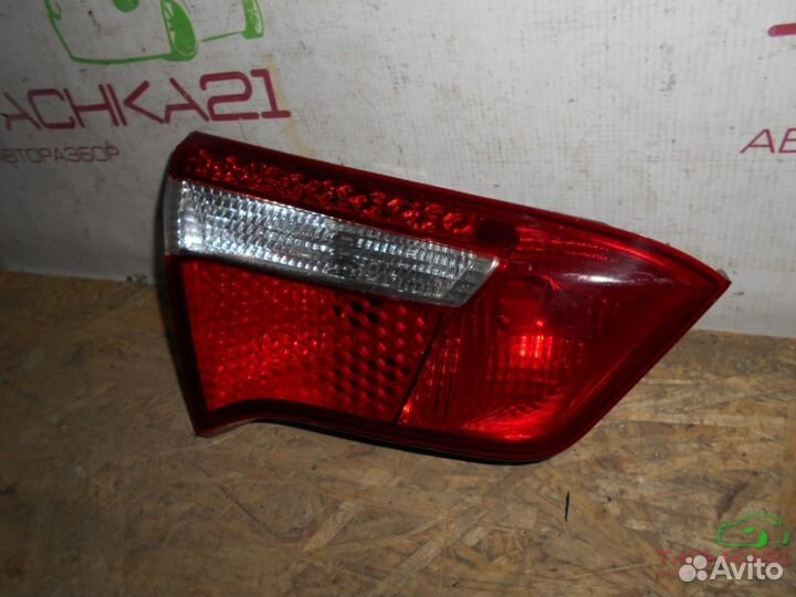 Фонарь внутренний левый KIA Rio 3 (2011-2015)