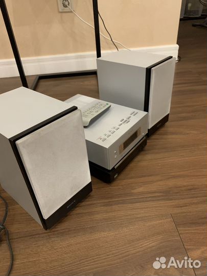 Музыкальный центр sony