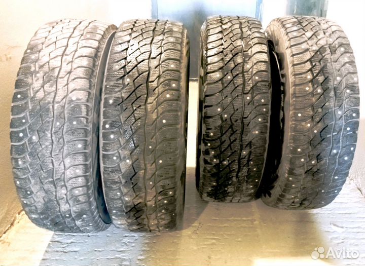 Комплект зимних колес 225/65 r17