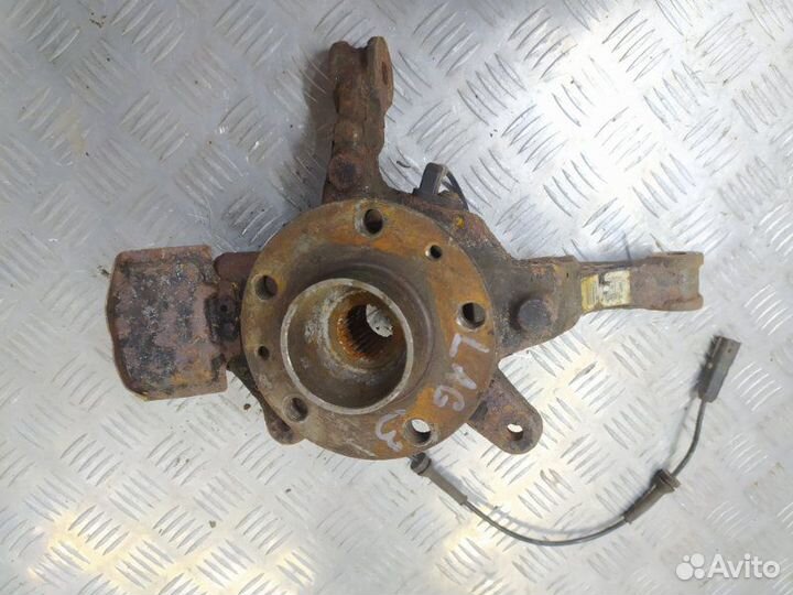 Кулак поворотный (Цапфа ) Ступица в сборе