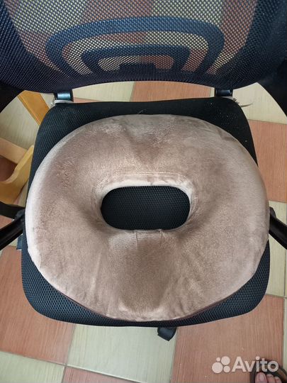 Массажная подушка от геморроя