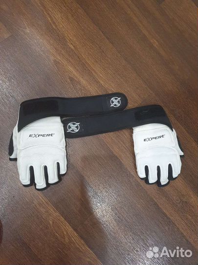 Защита корпуса и перчатки