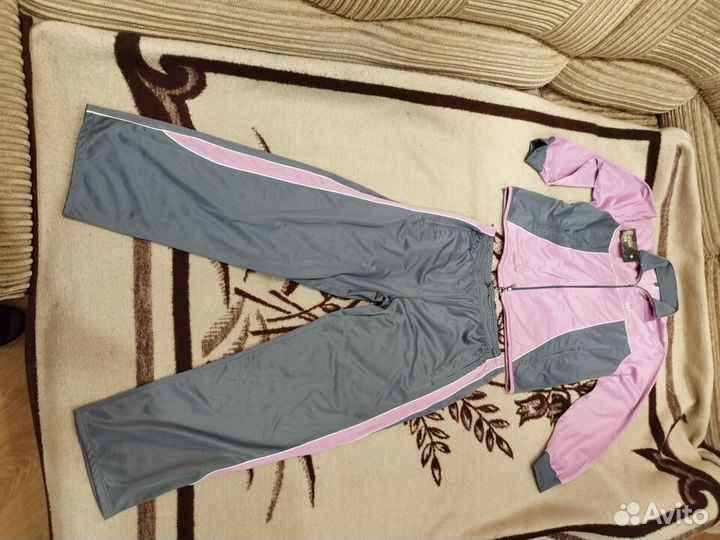 Спортивный костюм женский keplin новый (60 размер)