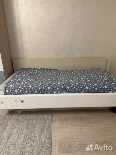 Продам детскую мебель