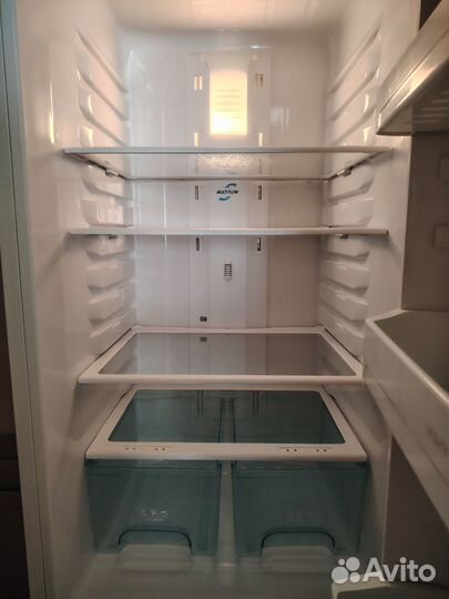 Продам холодильник-морозильник
