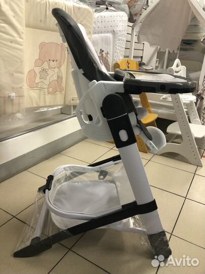 Стульчик для кормления Carrello Apricus