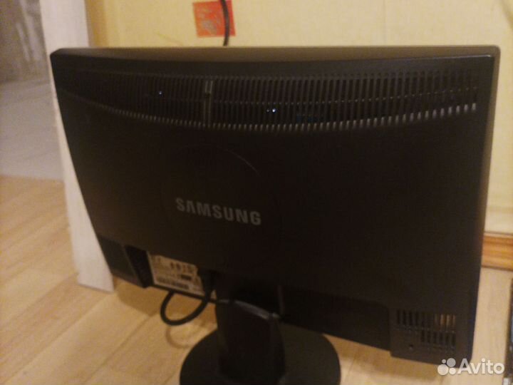 Монитор Samsung syncmaster 943nw, 19 дюймов