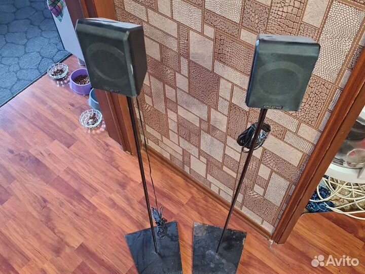 Стойки для акустики