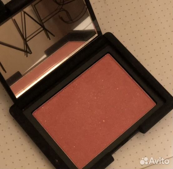 Румяна Nars