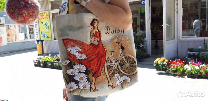 Сумка женская новая, вышивка атласными лентами