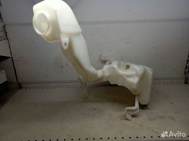 Бачок омывателя VW Passat B5 2001-2005