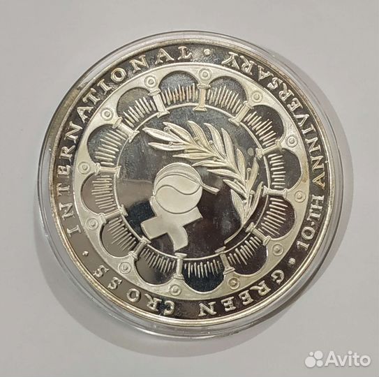 Настольная медаль серебро 999