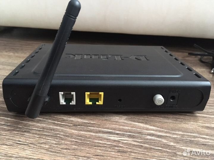 Wifi роутер D-Link DSL-2600U