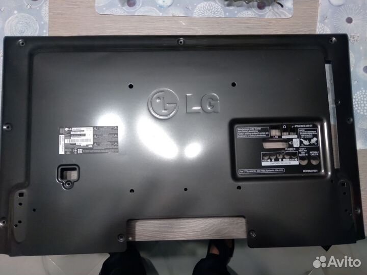 Телевизор LG 32lb653b разбор по запчастям