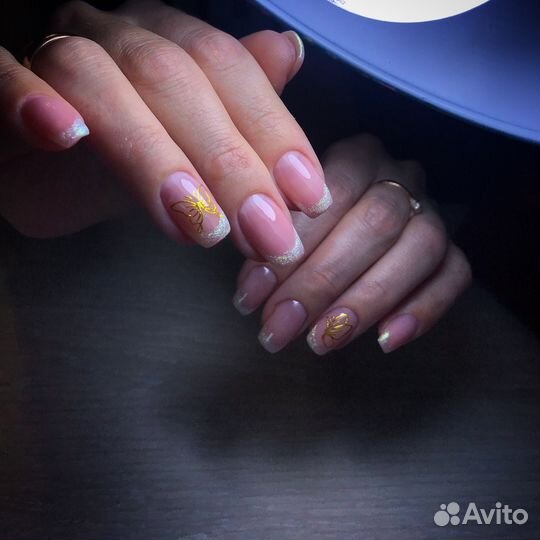 Наращивание ногтей