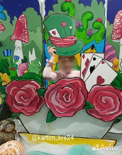 Фотозона для девочек из картона