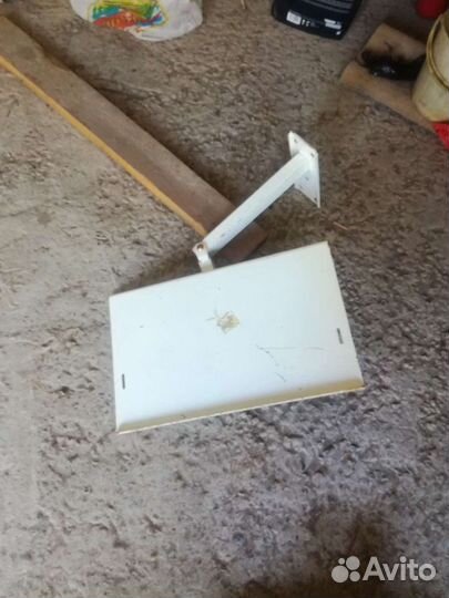 Кронштейн поворотный